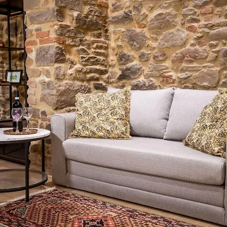 Maccari Apartment *